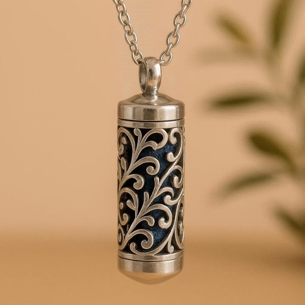Aromatherapy Necklace Pendant Personal Diffuser